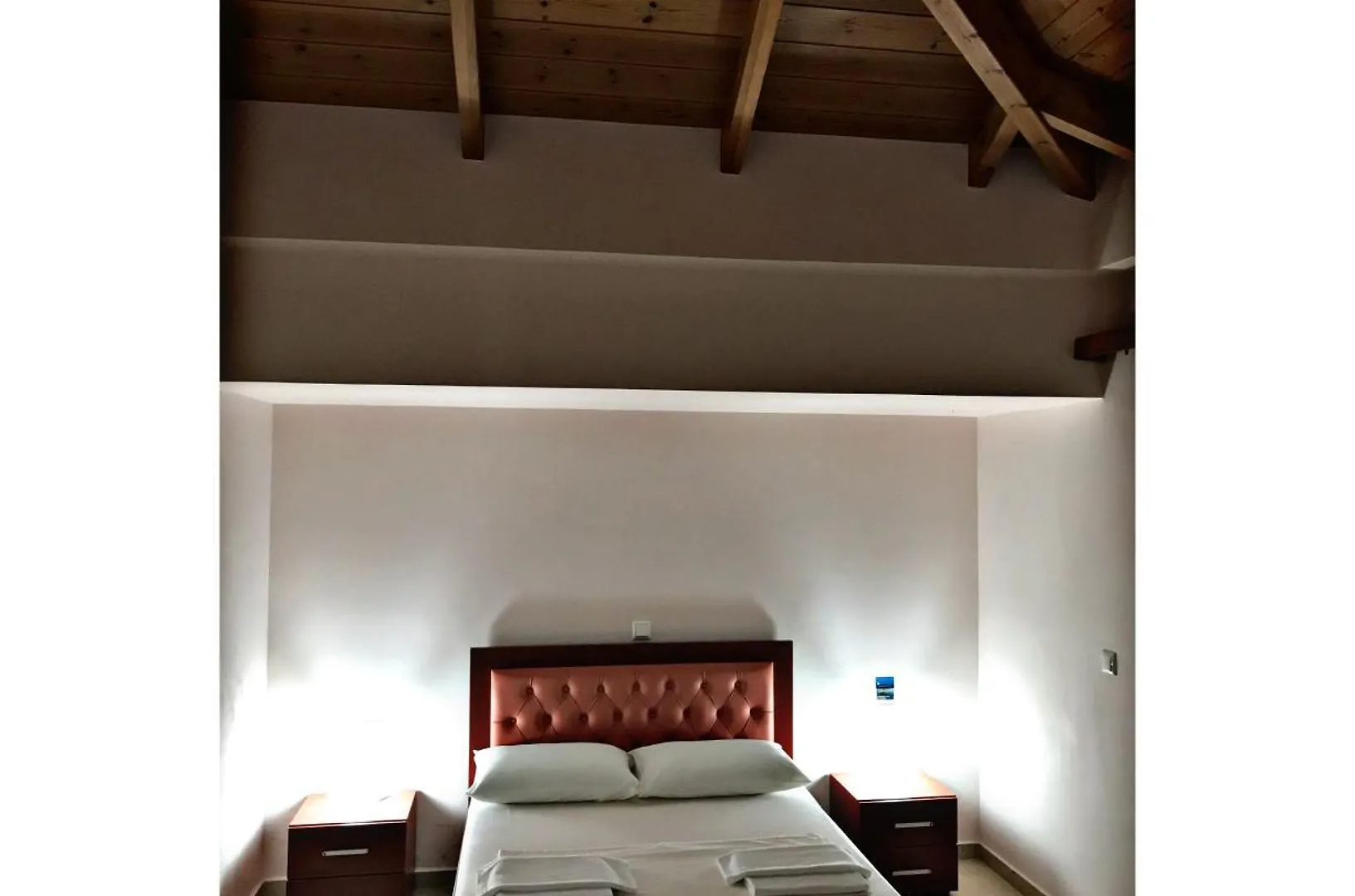 Belvedere Hotel & Suites Himarë 0*,